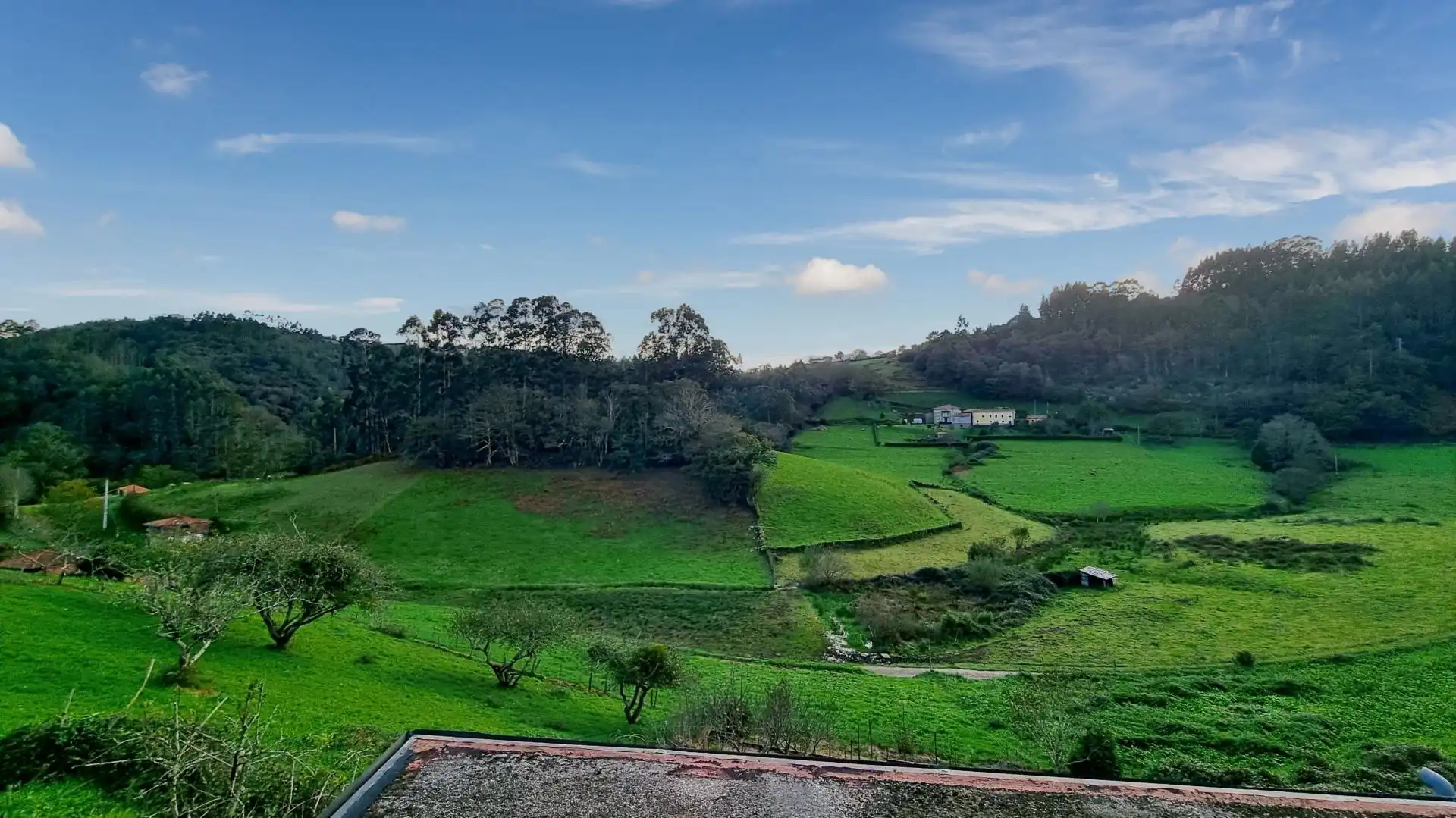 Country homes for sale in Cudillero