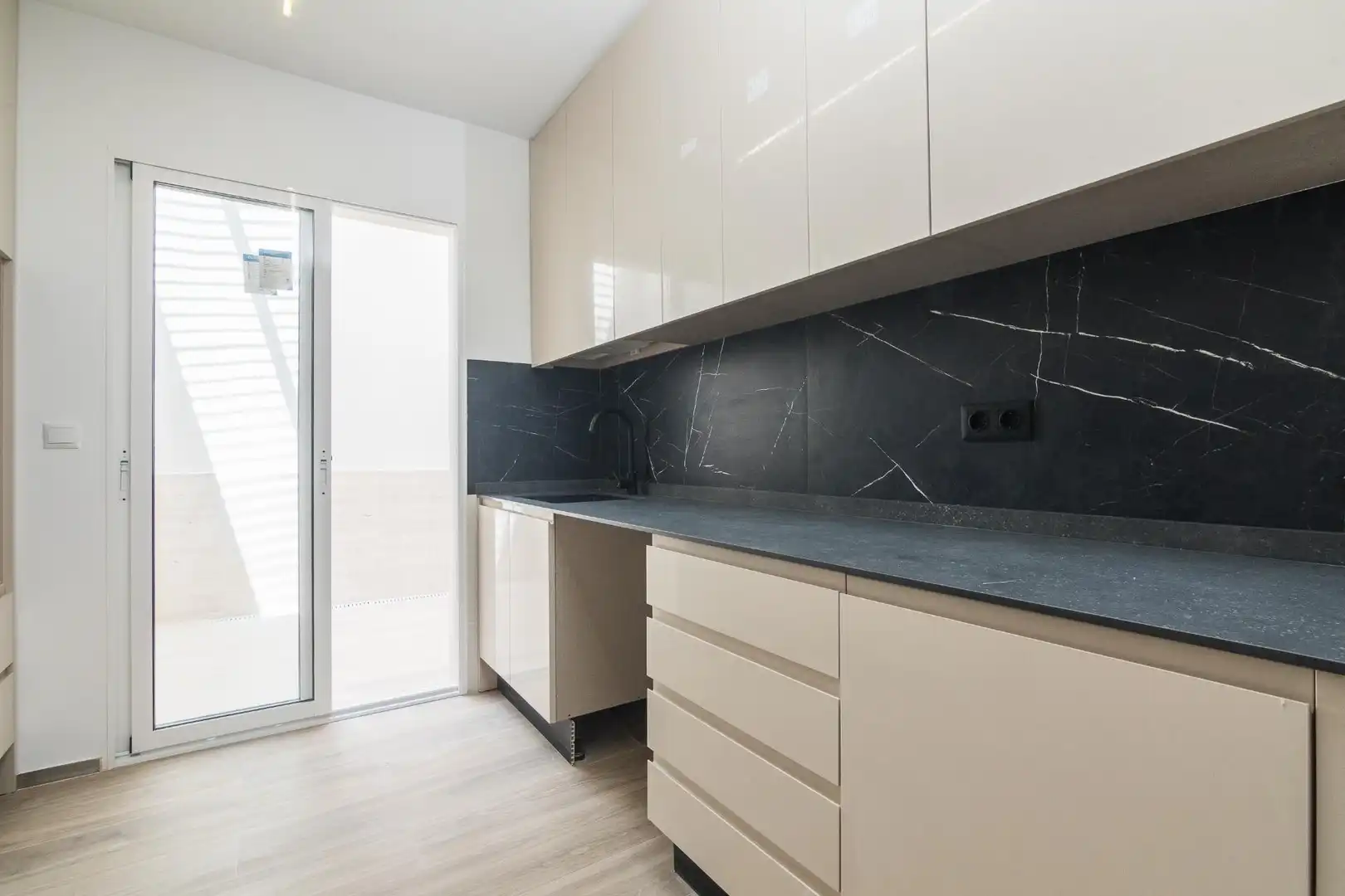 Cocina de Dúplex en venta en Elche / Elx con Terraza