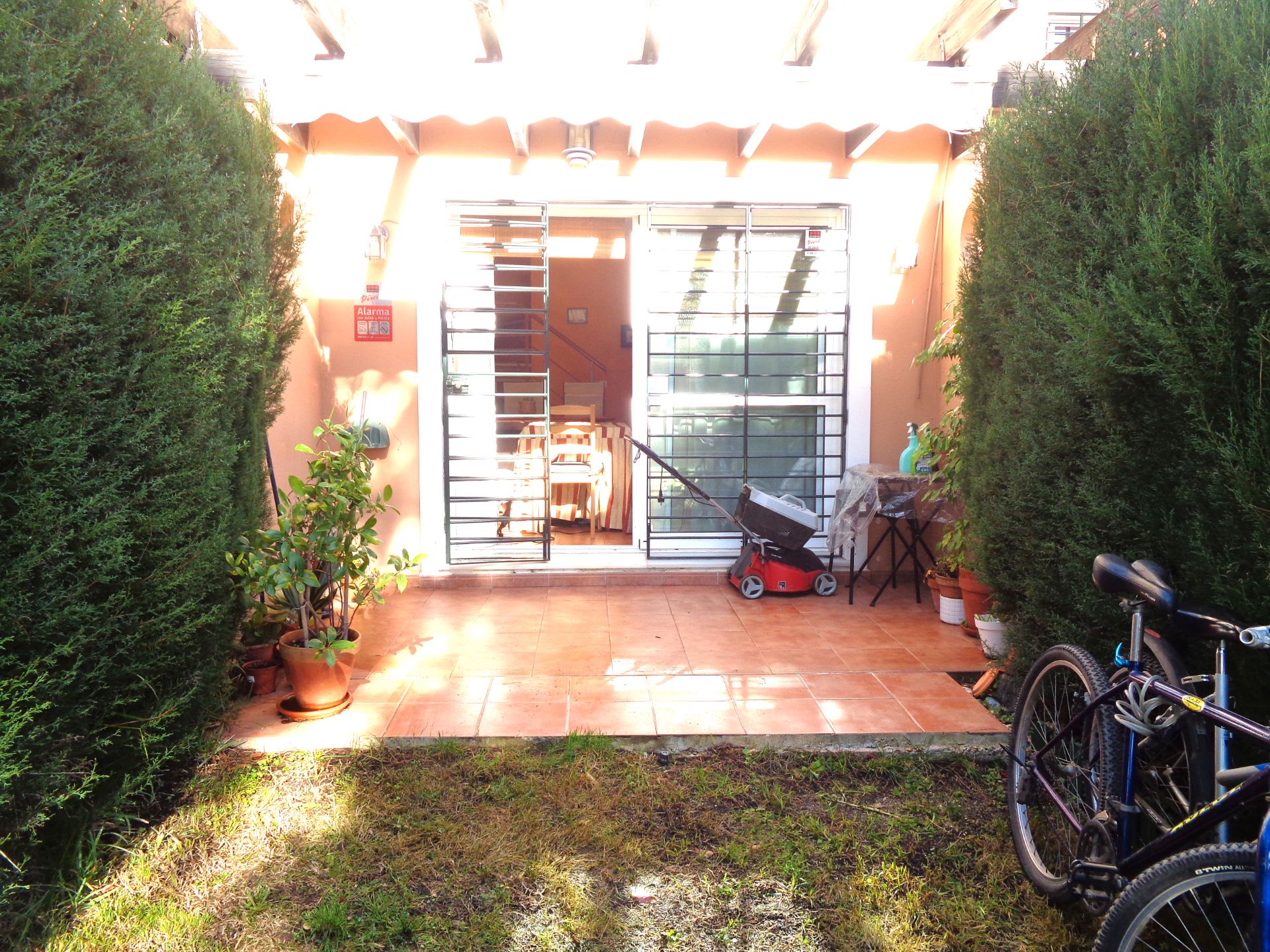 Jardí de Casa o xalet en venda en Islantilla amb Jardí privat, Moblat i Rentadora