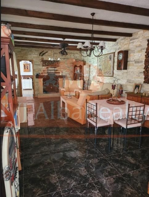 Sala de estar de Casa o chalet en venta en  Albacete Capital con Aire acondicionado, Calefacción y Jardín privado