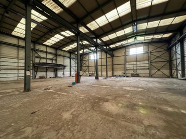 Nave industrial in affitto a Barrio Puente San Miguel