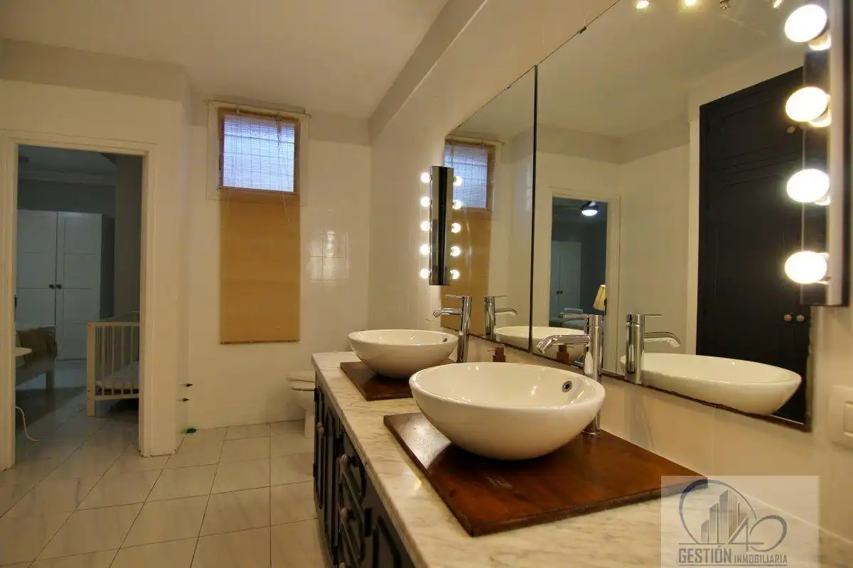 Baño de Ático en venta en Santa Cruz de Tenerife con Trastero, Amueblado y Alarma