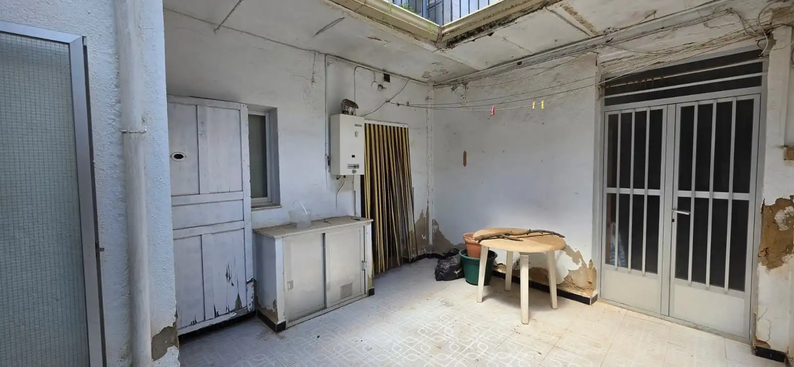 Casa o xalet en venda en Linares amb Terrassa, Traster i Forn