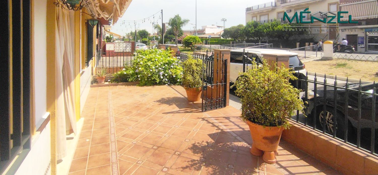 Terraza de Piso en venta en La Algaba con Aire acondicionado, Terraza y Trastero
