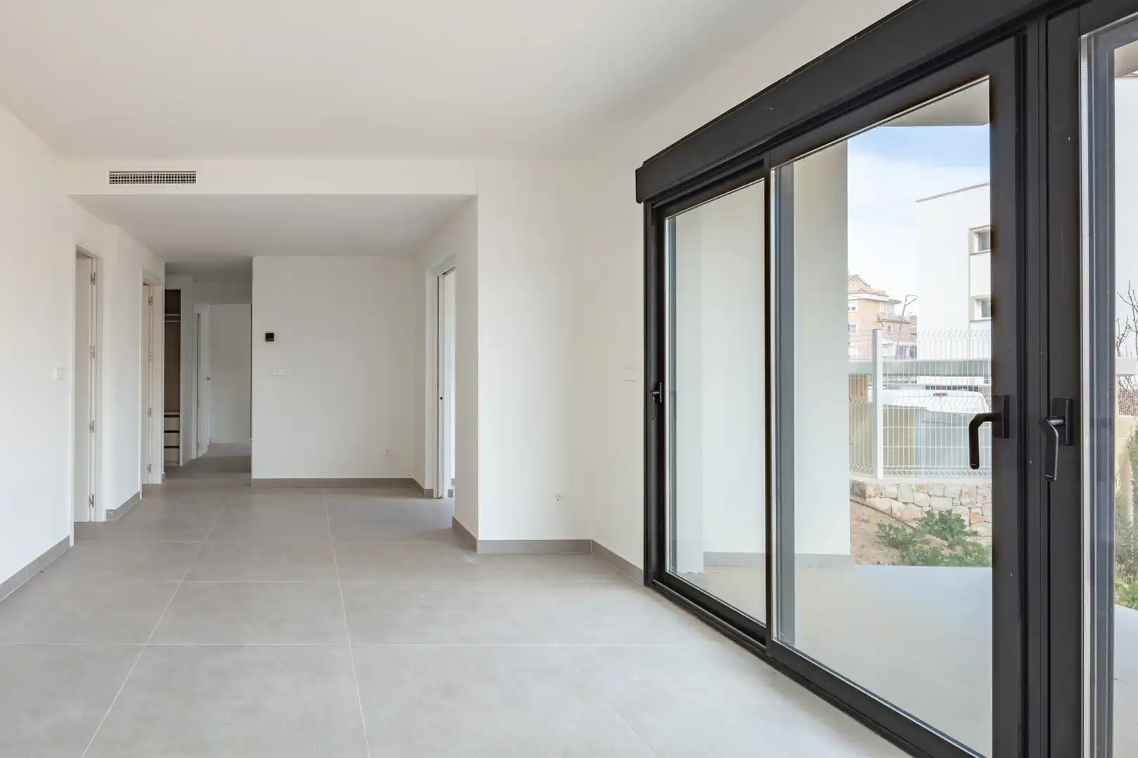 Mini appartamento con piscina in vendita a Montañar - El Arenal, imagen 4