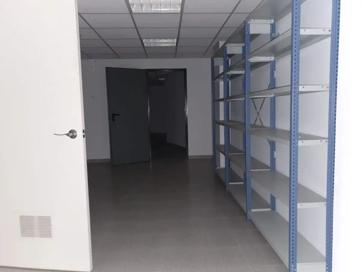 Business premises to rent in Federico Michavila Paus, imagen 8