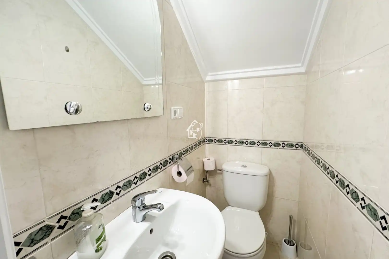 Baño de Apartamento de alquiler en Rojales con Aire acondicionado, Terraza y Piscina