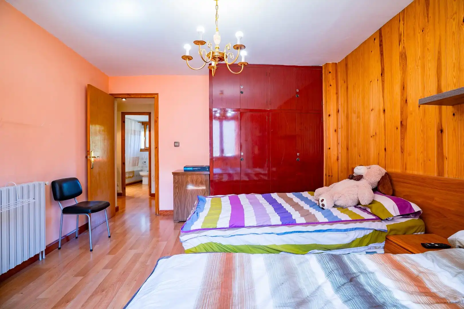Dormitori de Casa o xalet en venda en Castiello de Jaca amb Calefacció i Terrassa