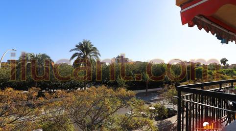 Foto 4 de Piso en venta en Cuatrocientas Viviendas, Alicante