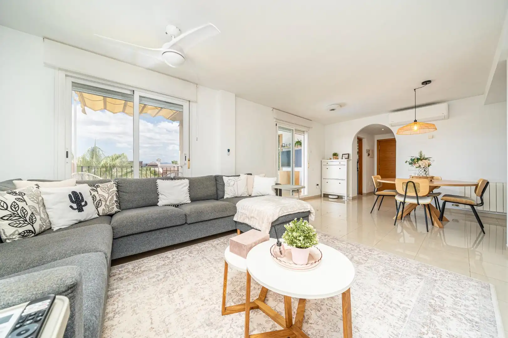 Sala de estar de Ático en venta en Marratxí con Aire acondicionado, Calefacción y Terraza