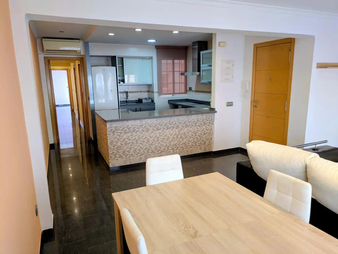 Apartament amb terrassa en venda a Pueblo de Cullera, imagen 2