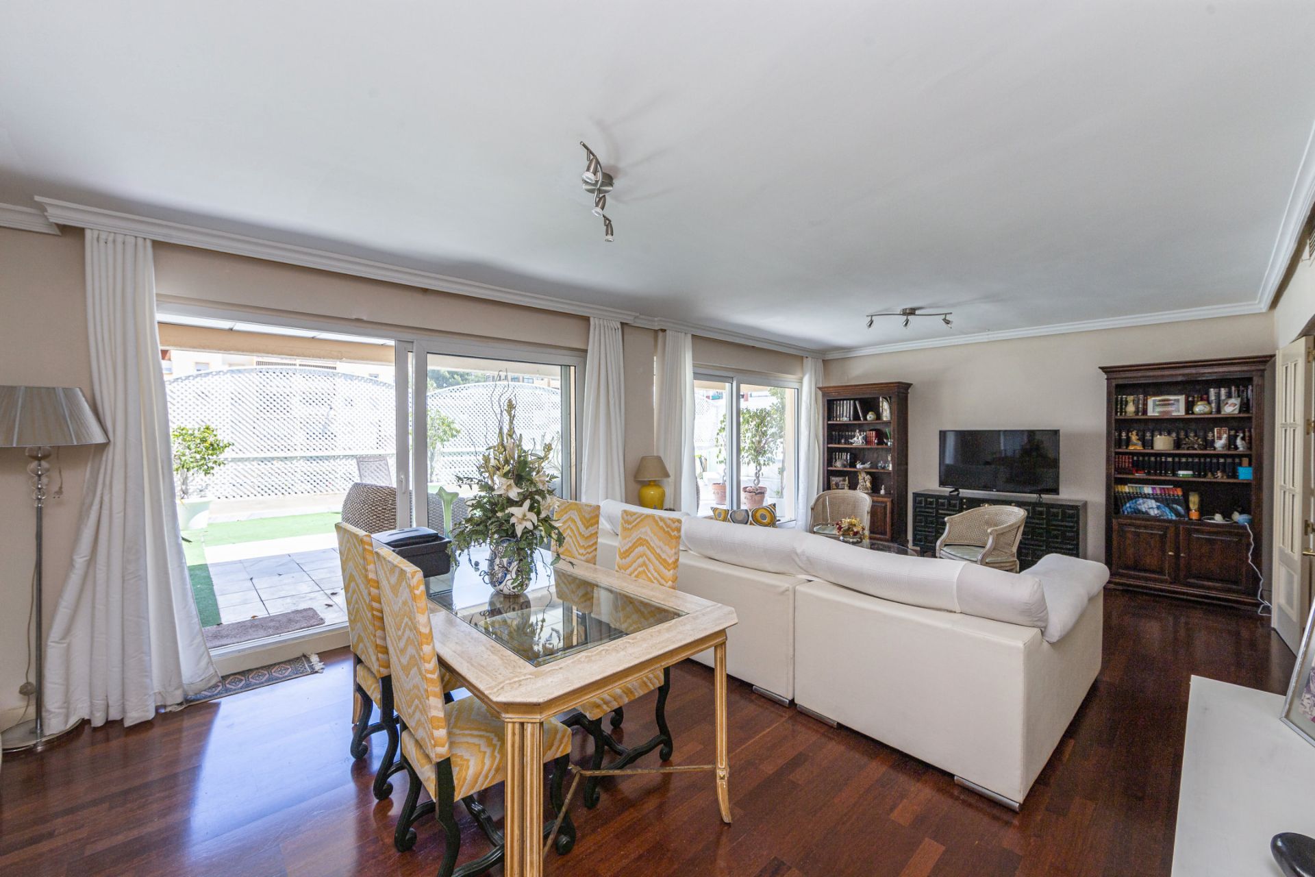 Attic for sale in Ricardo Soriano, Marbella Centro