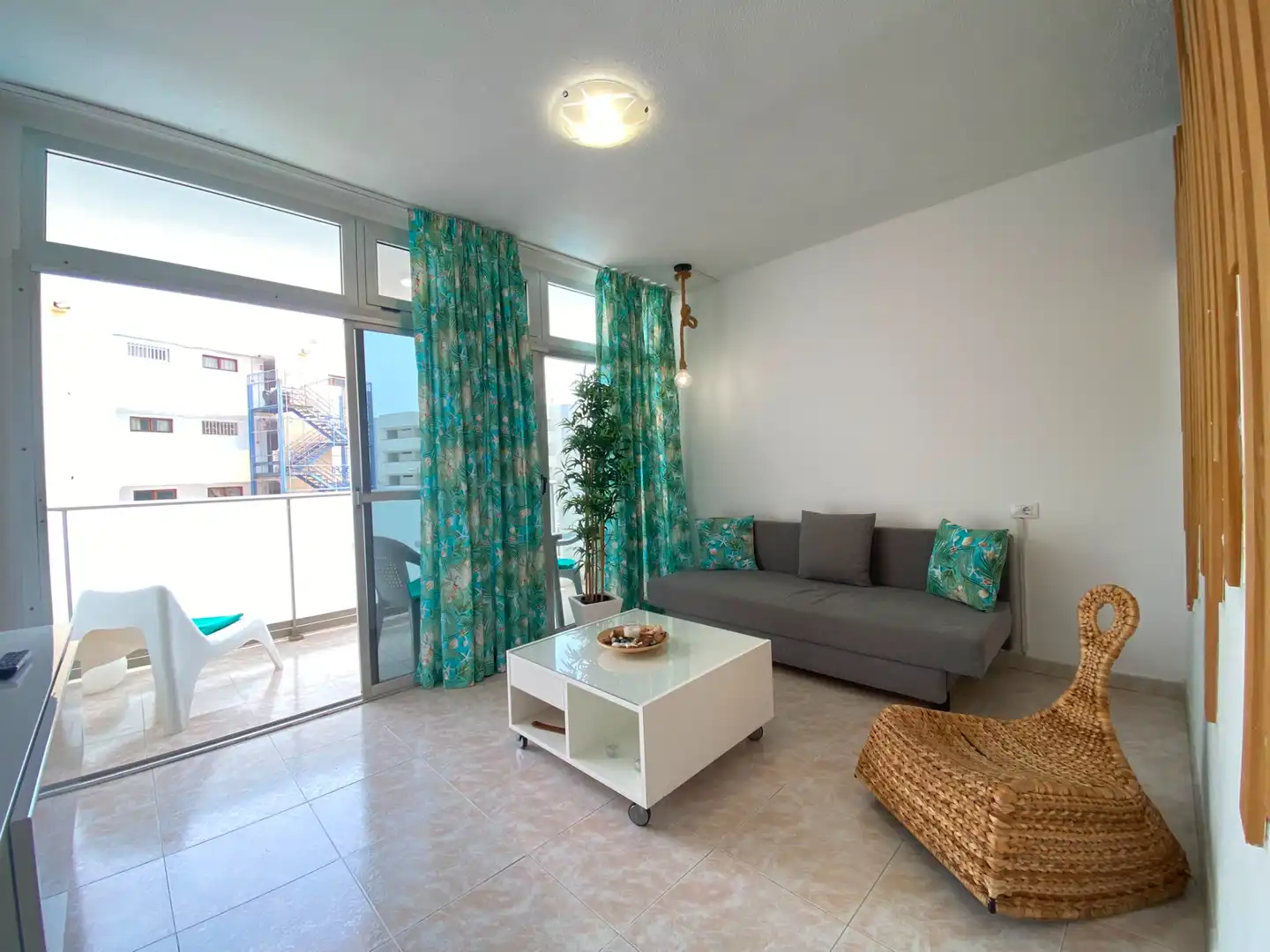 Living room of Flat for sale in San Bartolomé de Tirajana  with Private garden, Terrace and Furnished