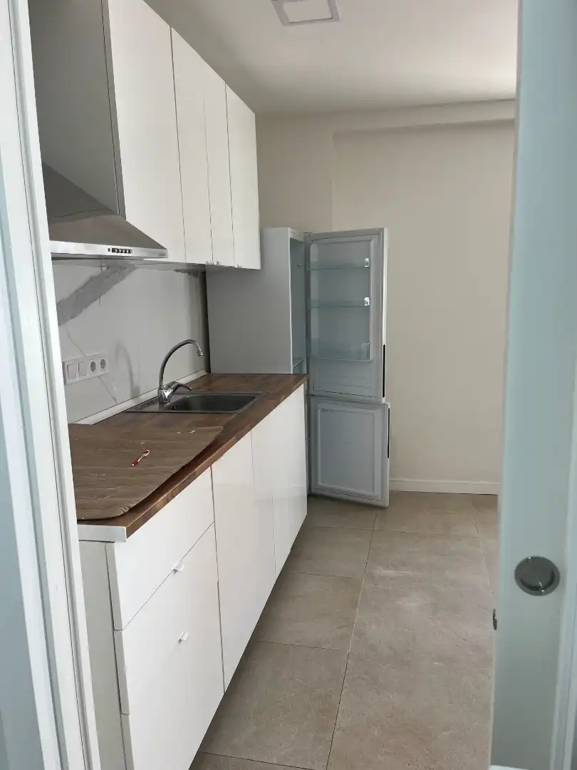 Cuina de Apartament de lloguer en Alhaurín El Grande amb Rentadora