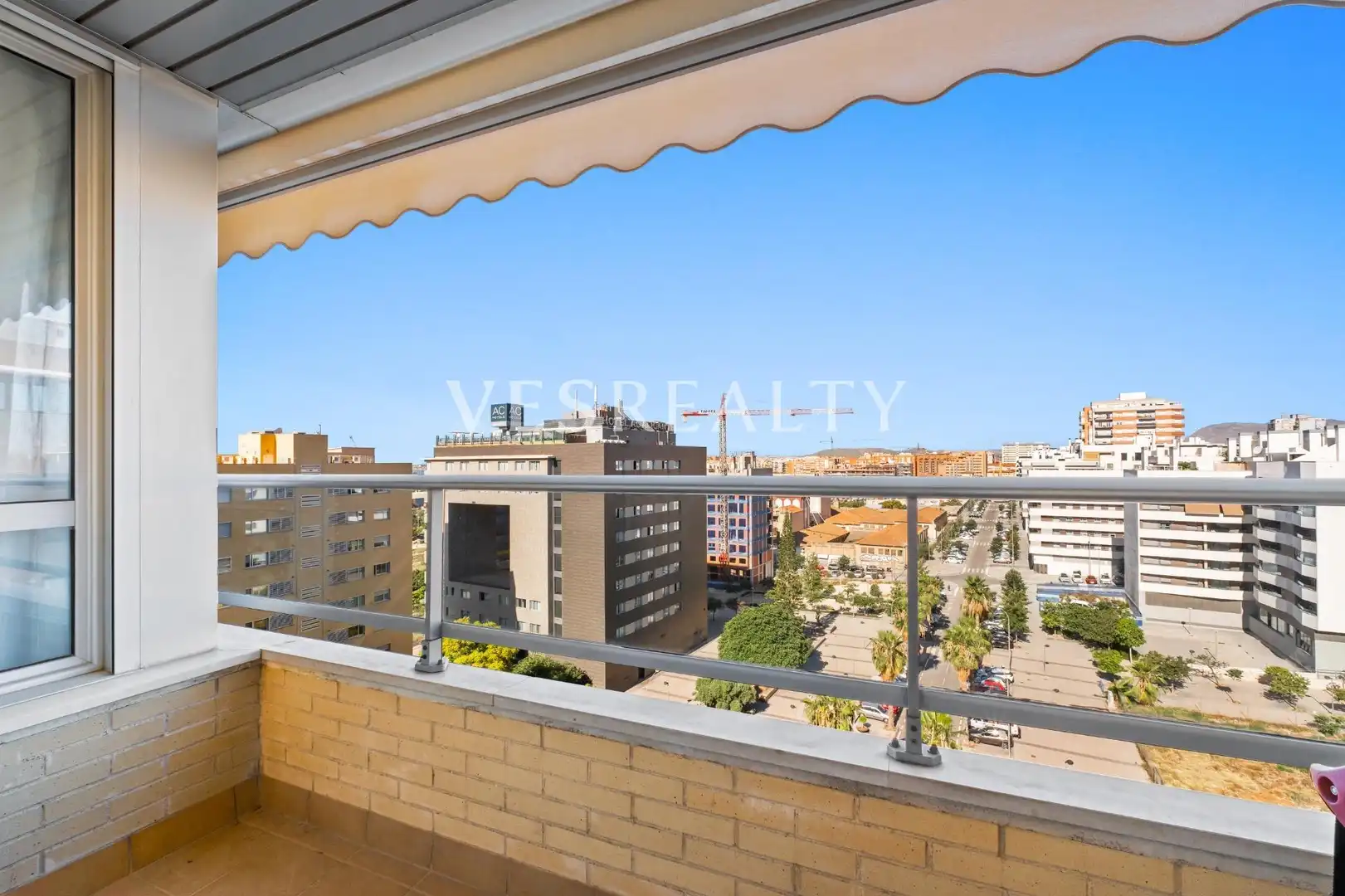 Vista exterior de Ático en venta en Alicante / Alacant con Aire acondicionado, Calefacción y Terraza