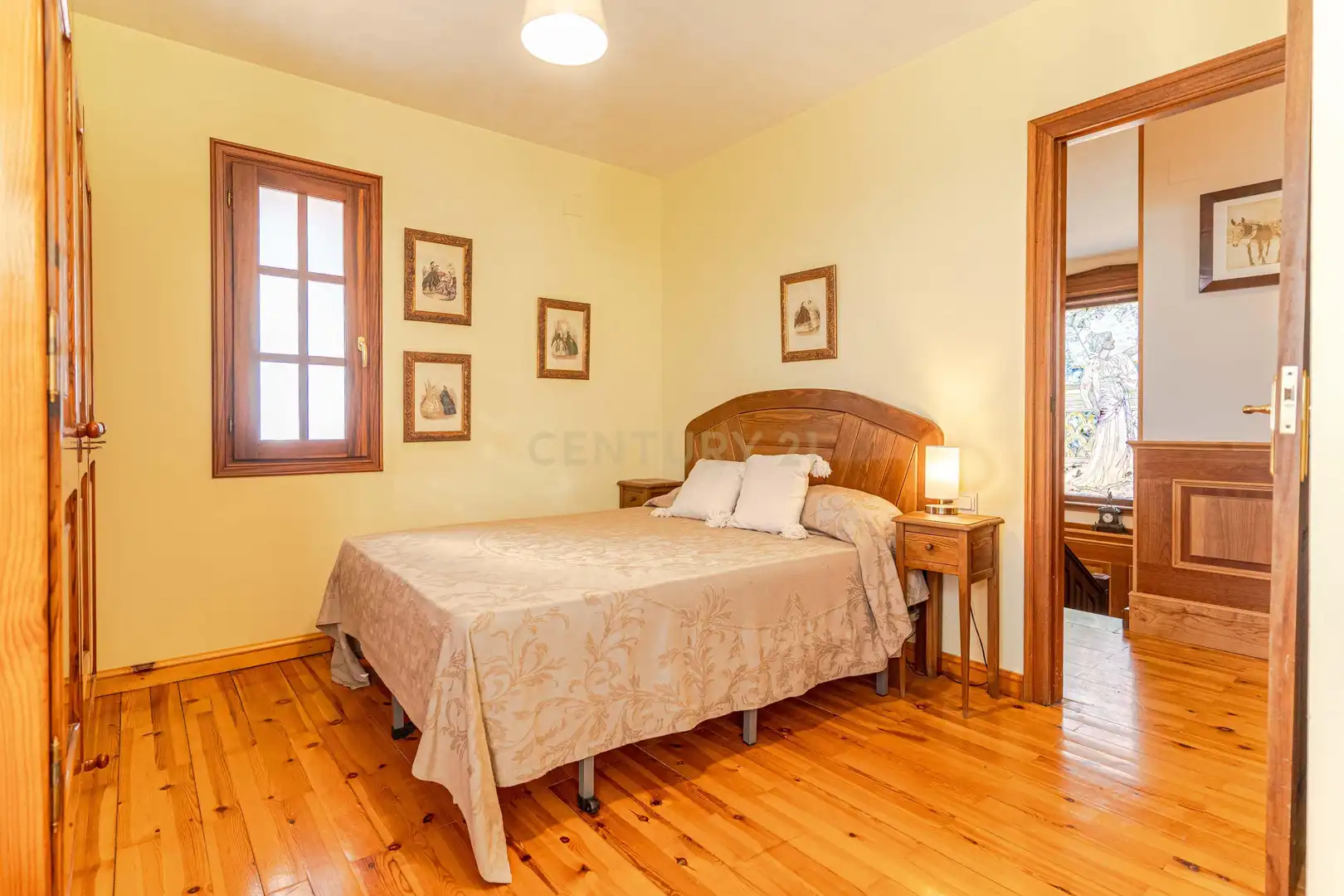 Habitación de Casa o chalet en venta en Nívar con Jardín privado, Trastero y Piscina