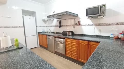 Foto 5 de Casa o xalet en venda a Calle Azofairon, Centro - Doña Mercedes, Dos Hermanas