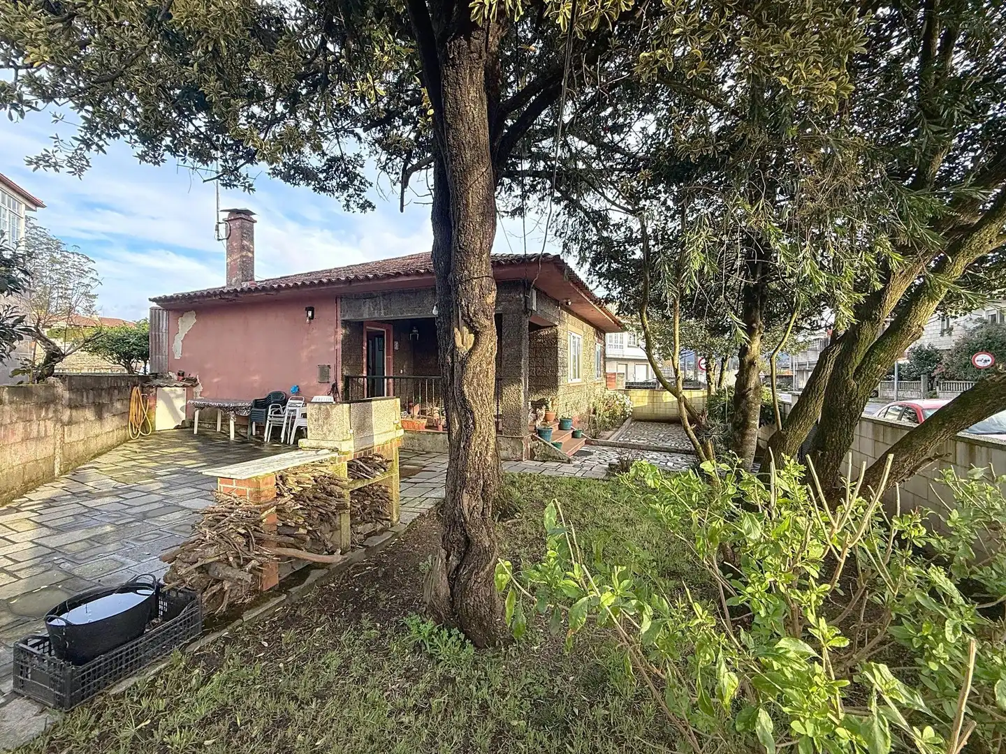 Außenansicht von Haus oder Chalet zum Verkauf in Cambados mit Privatgarten und Möbliert