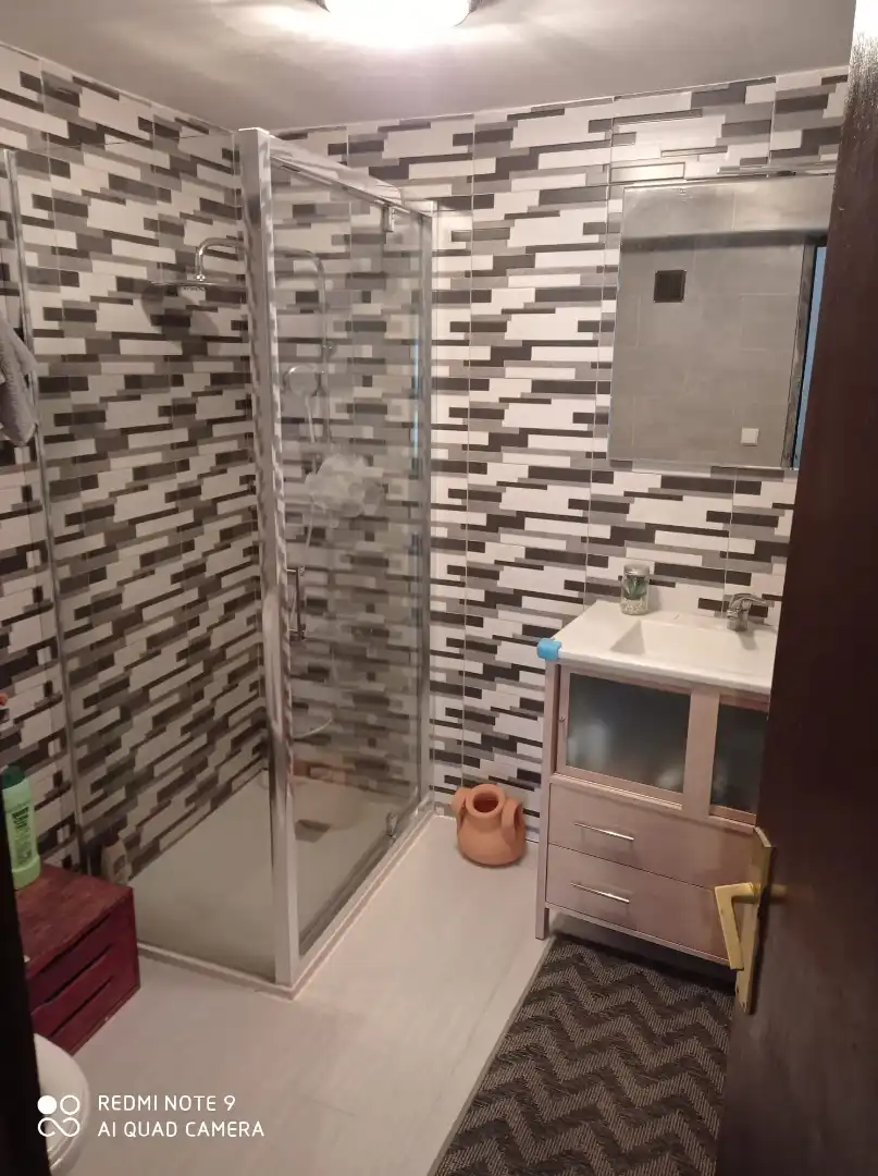 Baño de Casa adosada en venta en Zambrana con Calefacción, Jardín privado y Terraza