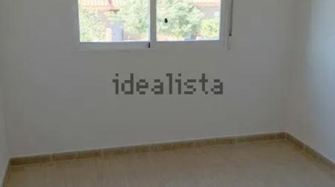 Foto 4 von Einfamilien-Reihenhaus zum Verkauf in Calle L'isle D'abeau, Parque Lo Torrent, San Vicente del Raspeig / Sant Vicent del Raspeig