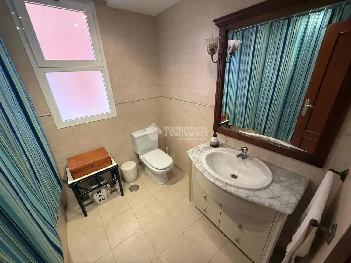Baño de Piso en venta en Estepona con Balcón