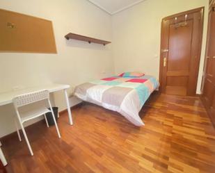 Bedroom of Apartment to share in Bilbao   with Heating, Furnished and Oven