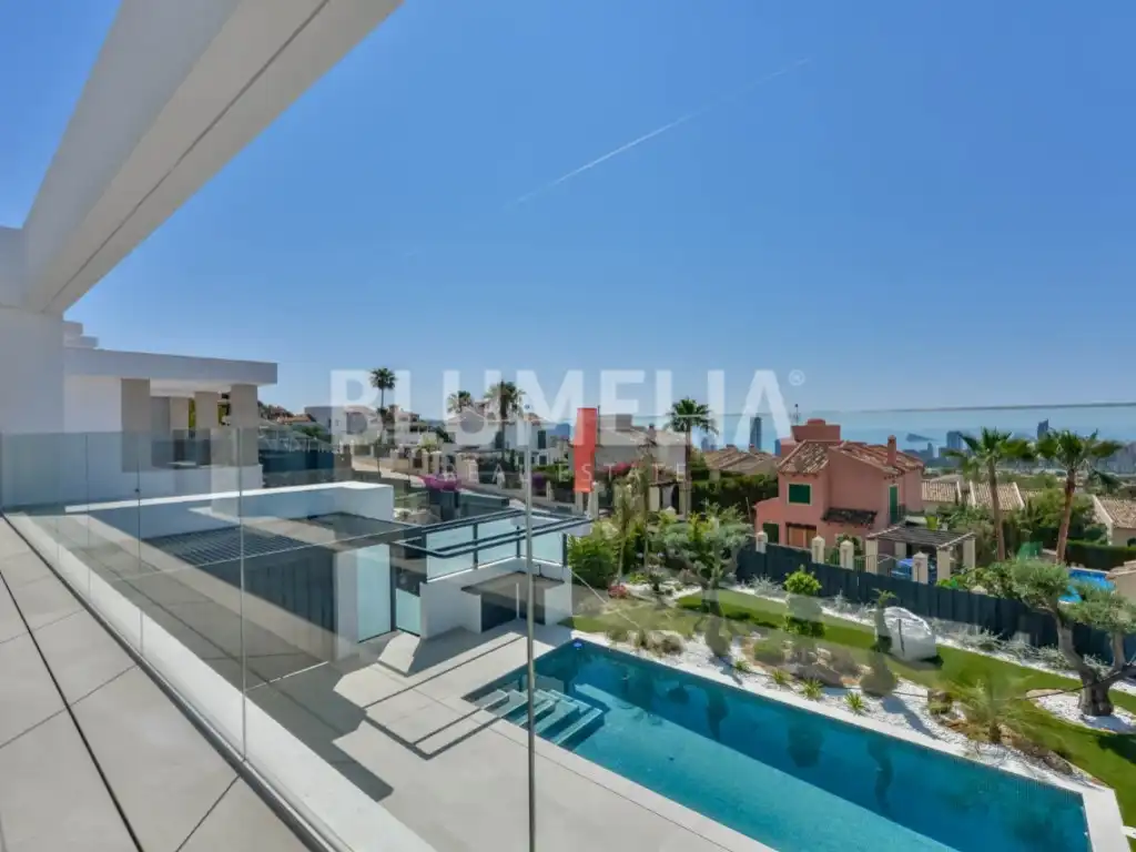 Casa amb terrassa en venda a Golf Bahía, imagen 85