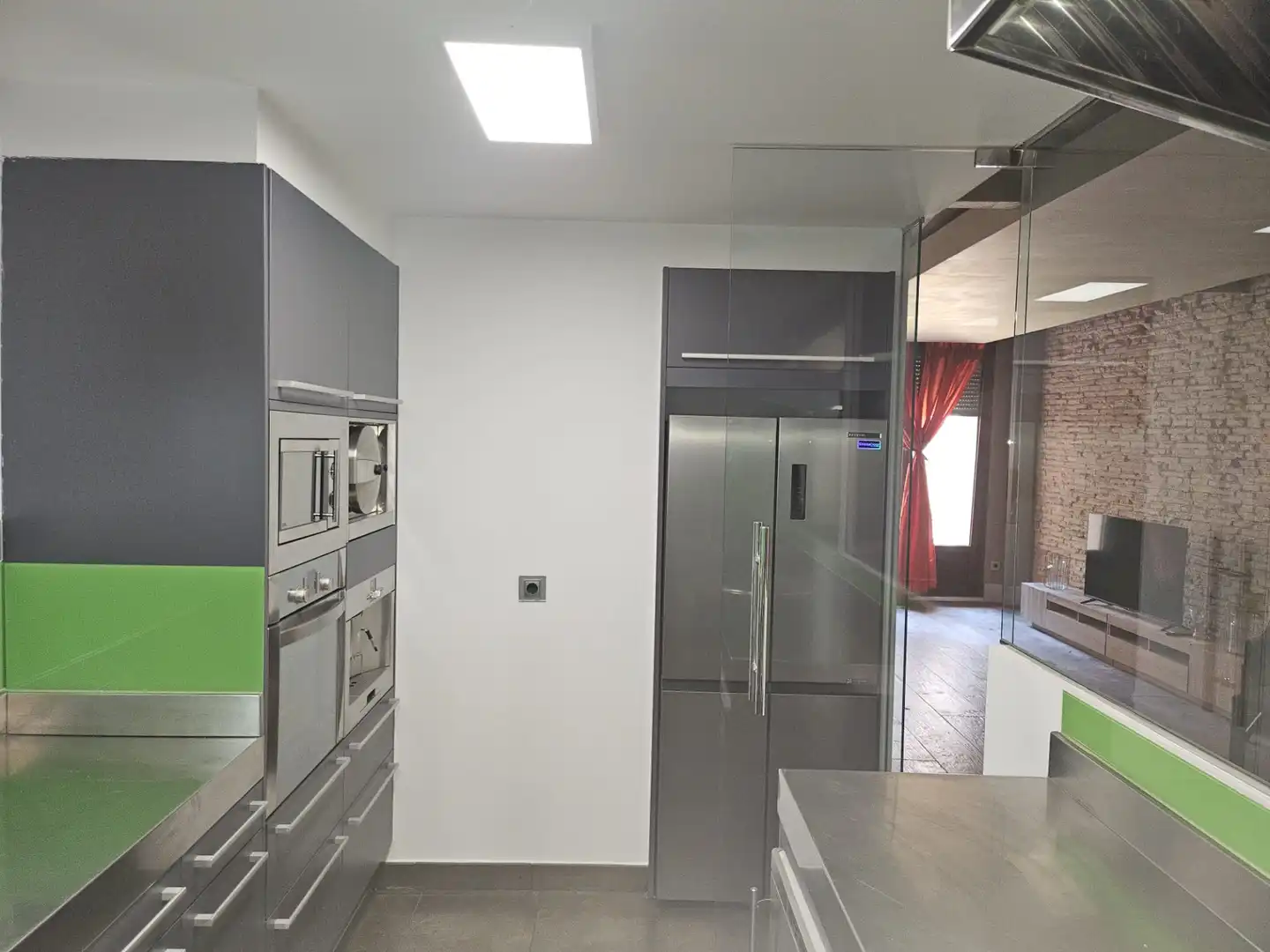 Kitchen of Flat for rent in Zaragoza  with Heating, Parquet flooring and Furnished