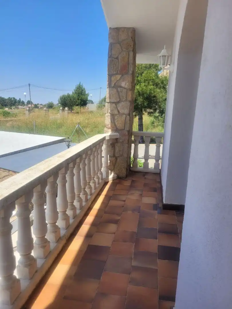 Balcony of Houses for sale in Otero de Herreros  with Air Conditioner, Heating and Private garden