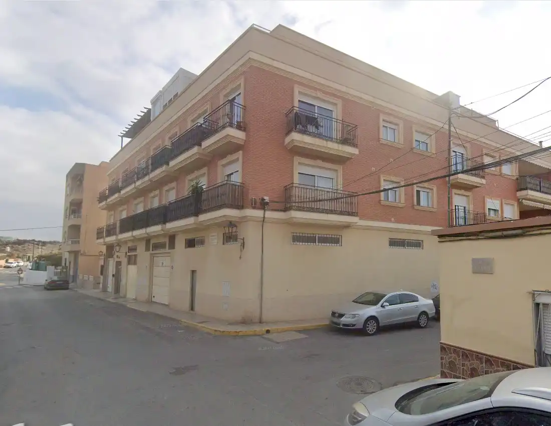 Vista exterior de Piso en venta en Viator