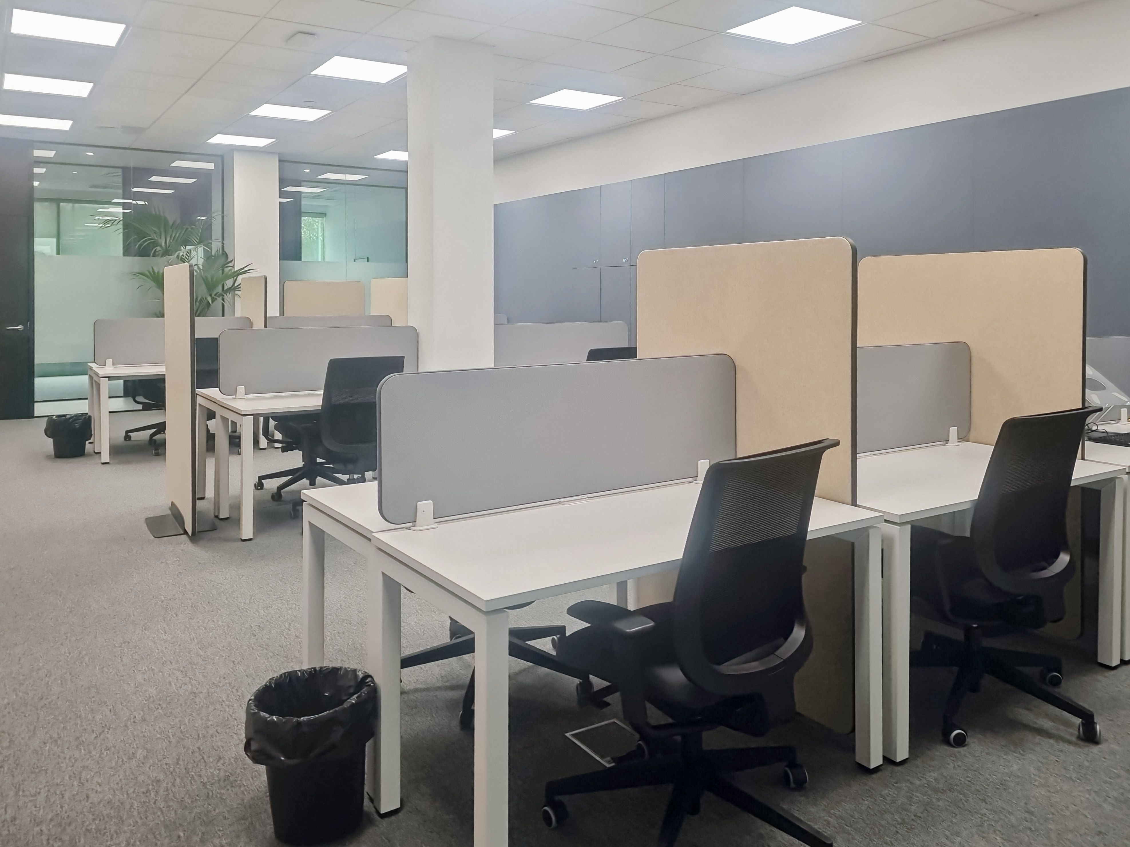 Office to rent in Sant Cugat del Vallès  with Air Conditioner, Heating and Terrace