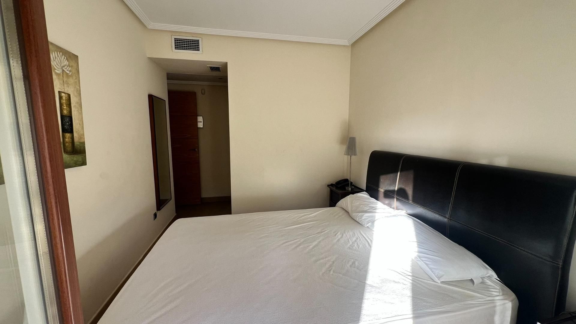 Habitación de Apartamento en venta en Los Alcázares con Aire acondicionado, Terraza y Amueblado