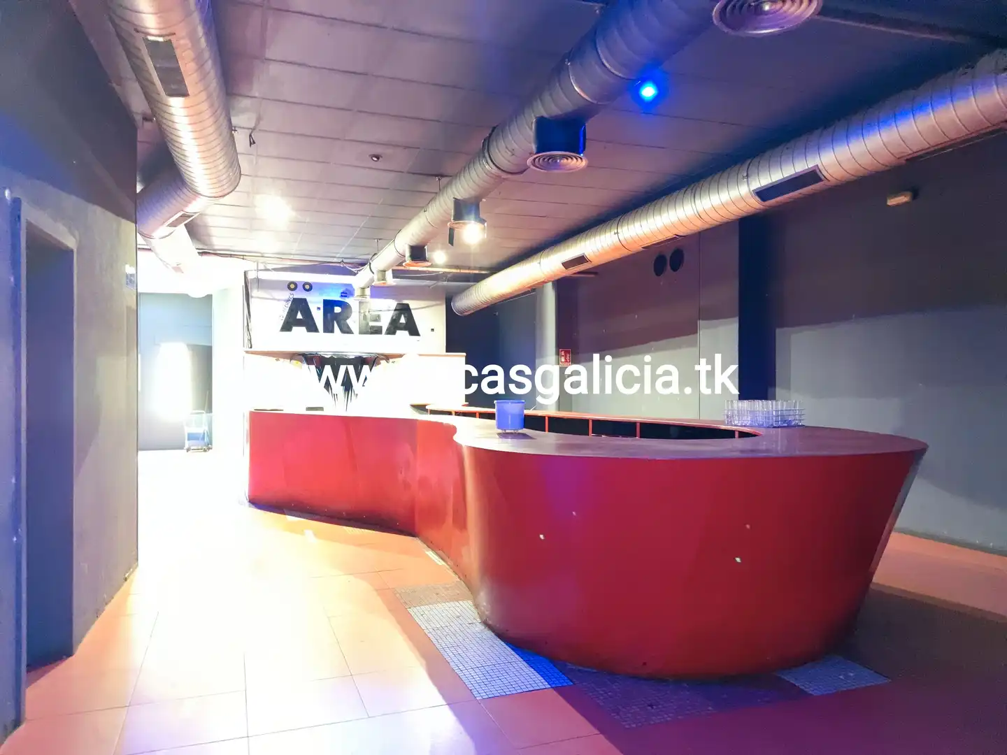Local comercial en venda a Verín