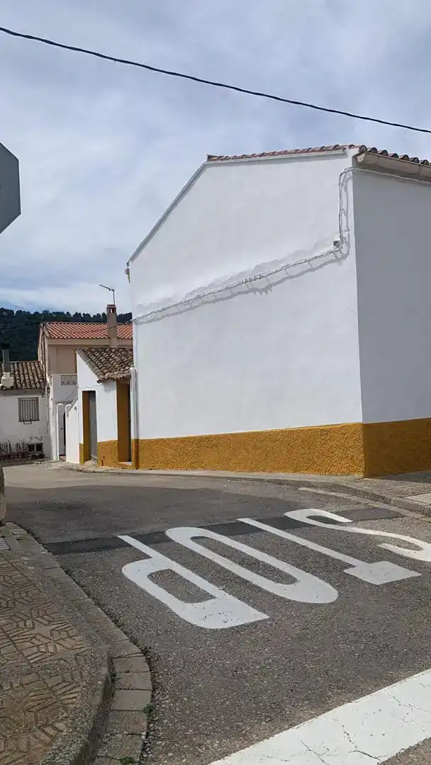 Außenansicht von Country house zum Verkauf in Cortes de Pallás mit Klimaanlage, Schwimmbad und Balkon