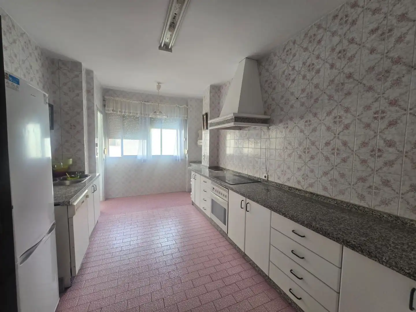 Piso con terraza en venta en Avenida de Manuel Agustín Heredia 18, imagen 5
