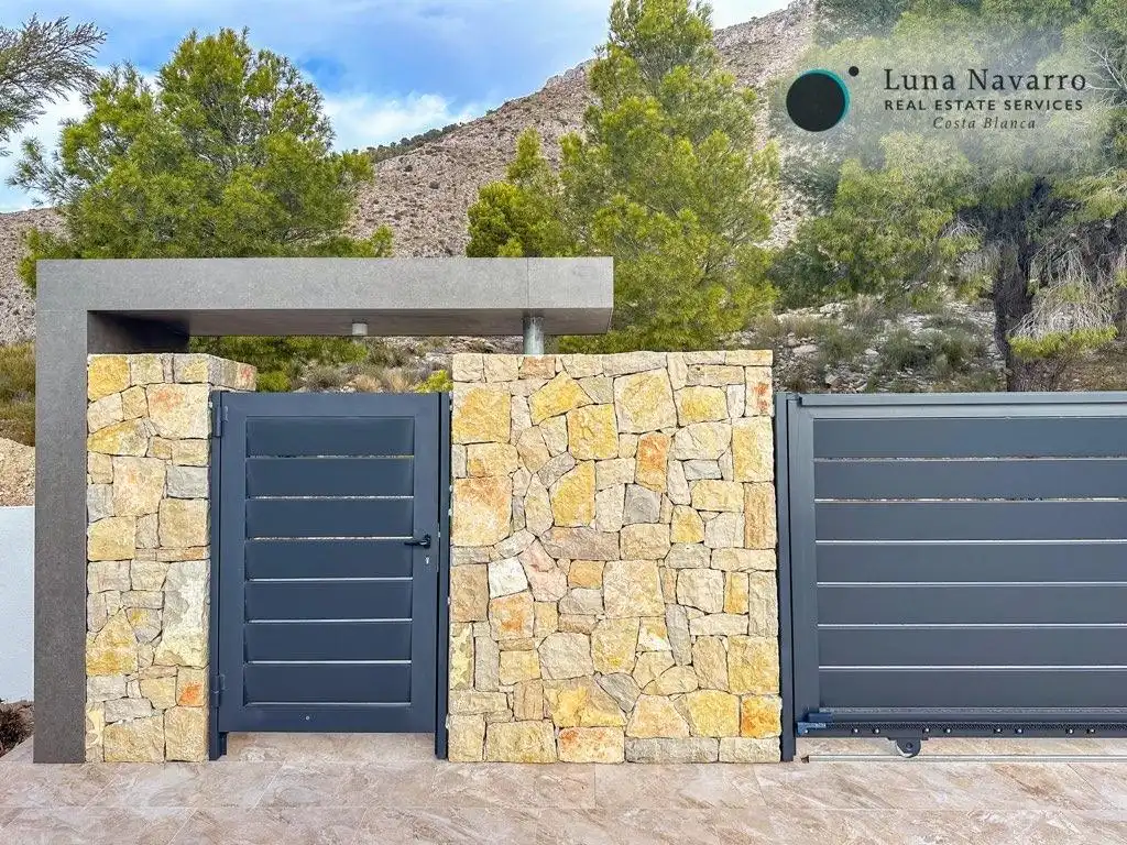 Casa o chalet en venta en Calle Cornisa, Altea ciudad