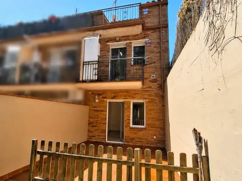 Reihenhaus mit Garten zum Verkauf in Calle Pontevedra 17A, imagen 9
