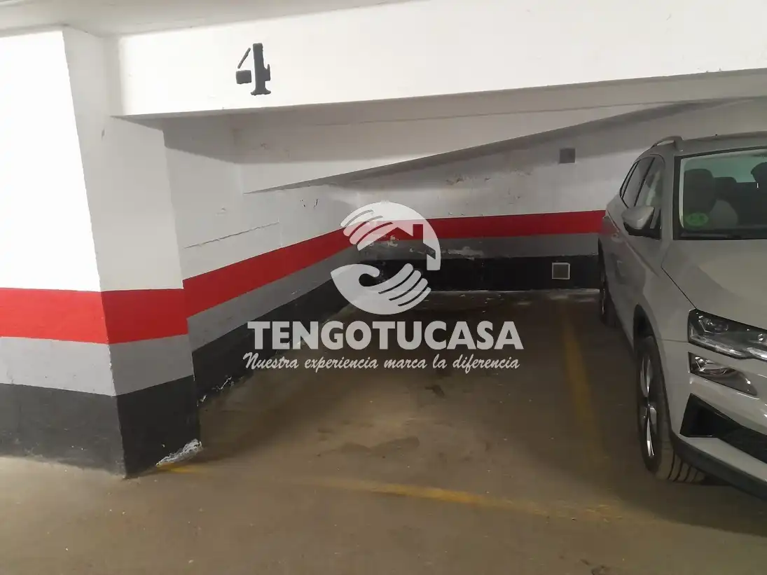 Parking of Garage for rent in Madrid