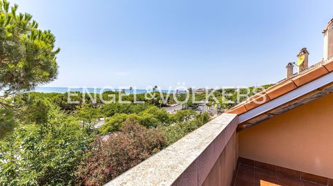Foto 2 von Einfamilien-Reihenhaus zur Miete in La Pineda, Castelldefels