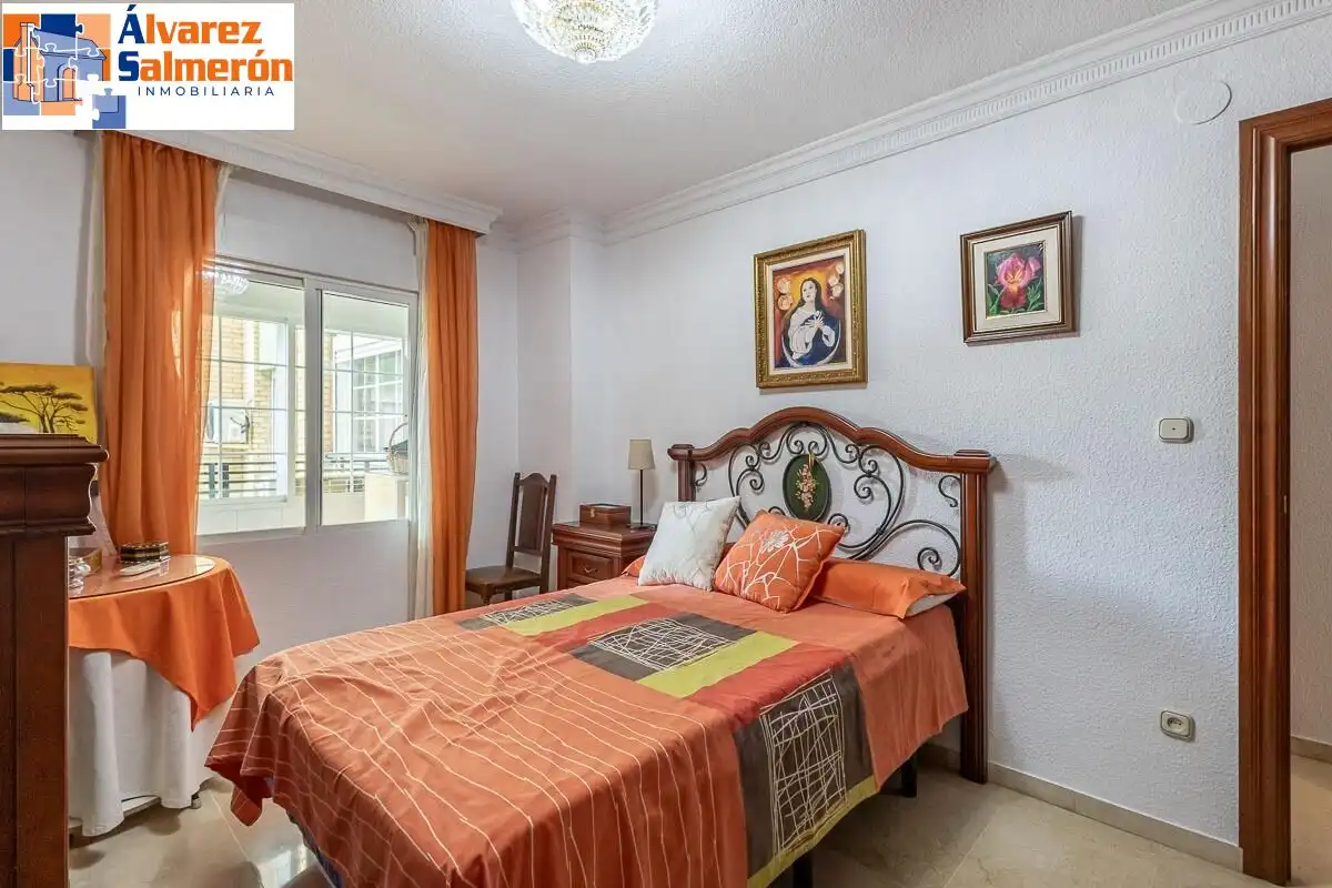 Appartamento con ascensore in vendita a Calle ARQUITECTO JIMENEZ LACAL, imagen 17