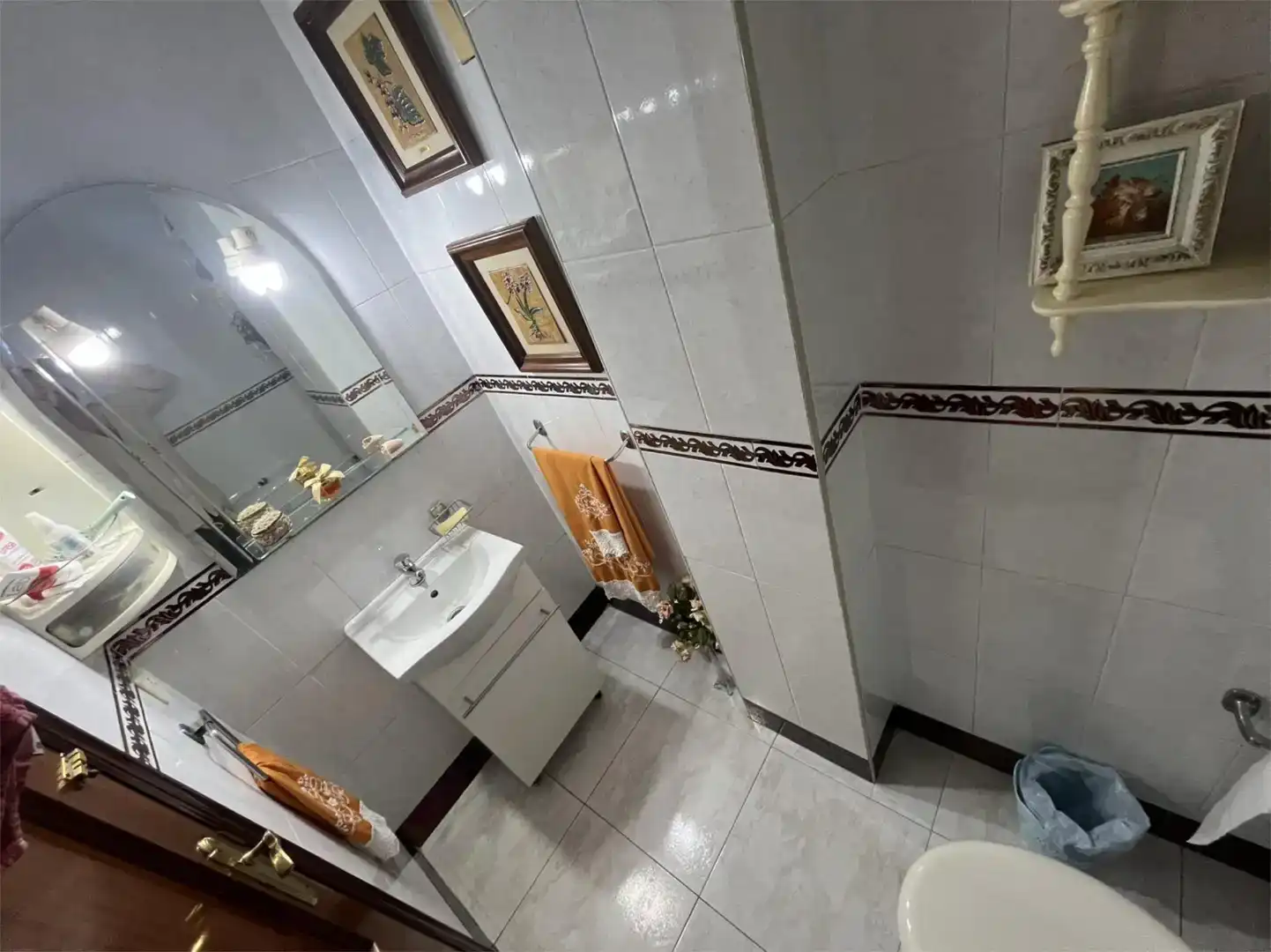 Bany de Casa adosada en venda en La Algaba amb Aire condicionat i Balcó