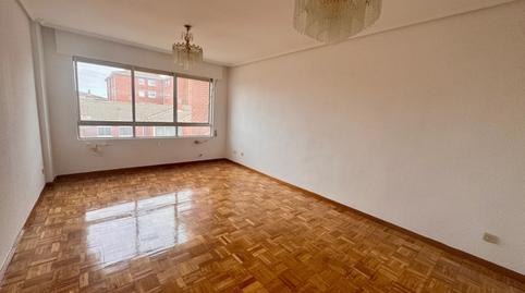 Foto 3 de Piso en venta en Venta de Baños - Recesvinto, Venta de Baños, Palencia