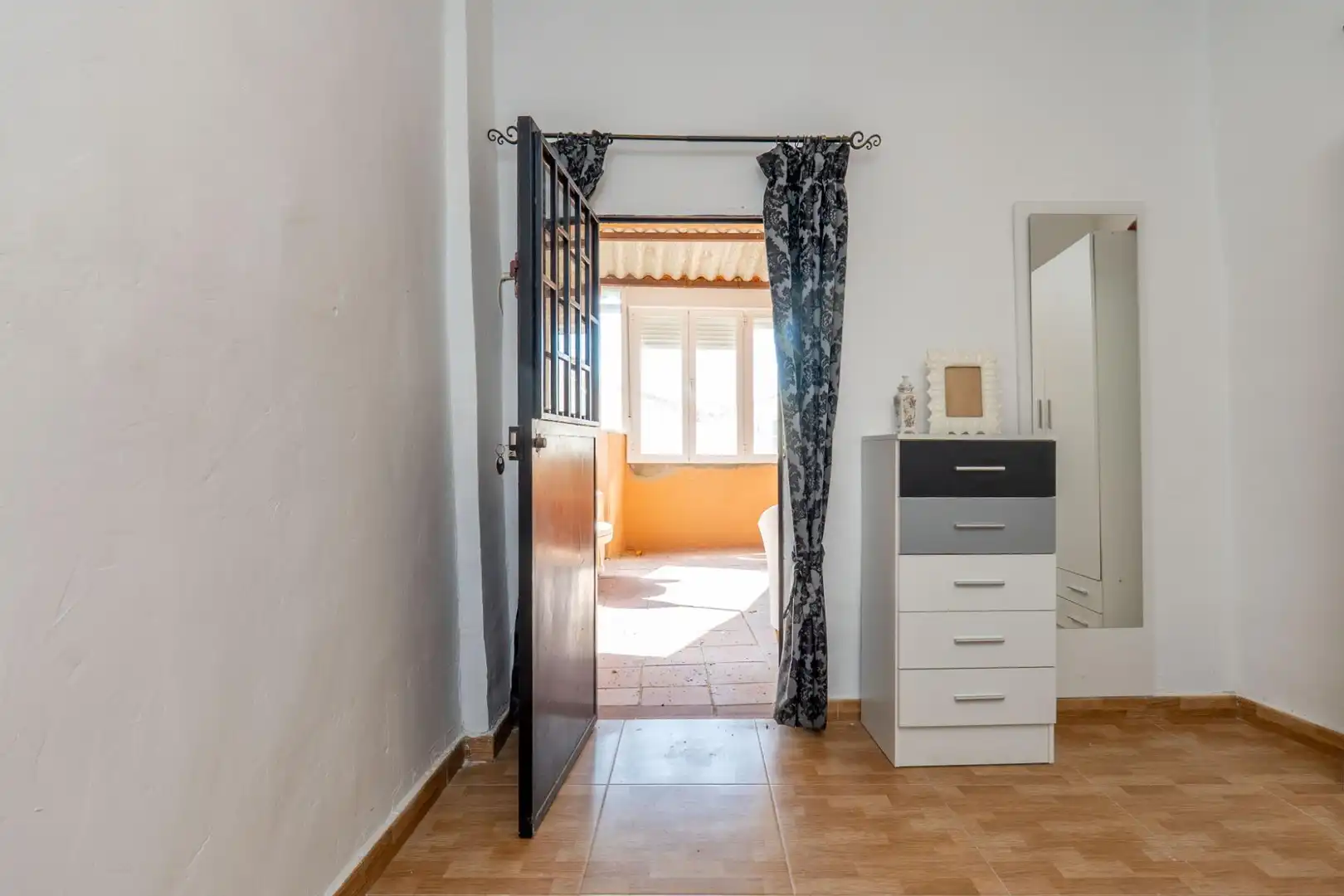 Houses for sale in Cacín  with Furnished and Balcony