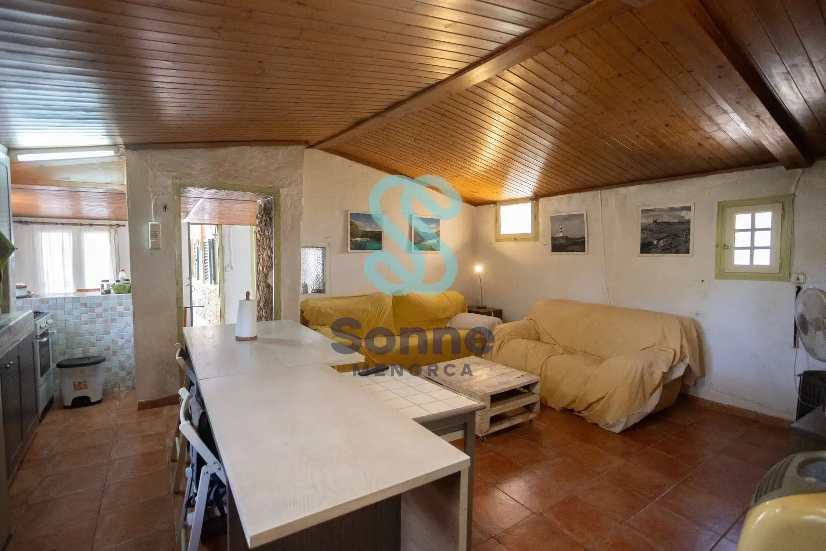 Sala d'estar de Casa o xalet en venda en Ferreries amb Jardí privat, Terrassa i Piscina
