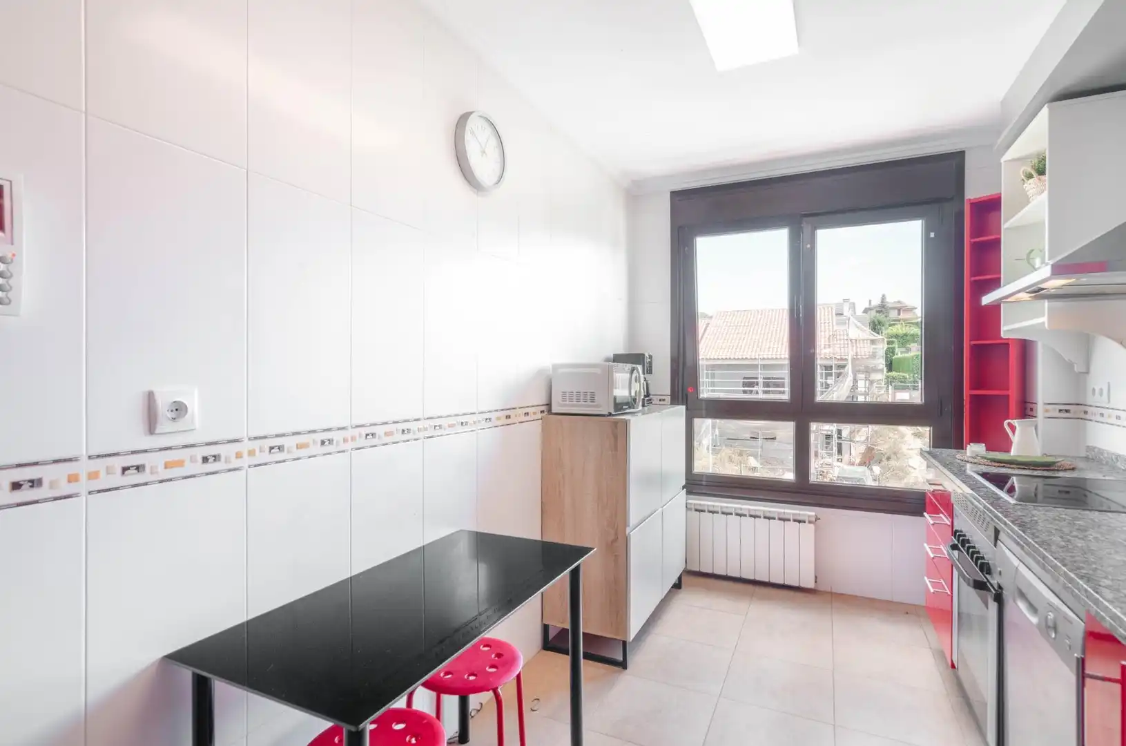 Cocina de Piso en venta en Llanera con Calefacción, Trastero y Amueblado