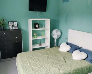 Bedroom of Flat to share in Daimús  with Terrace