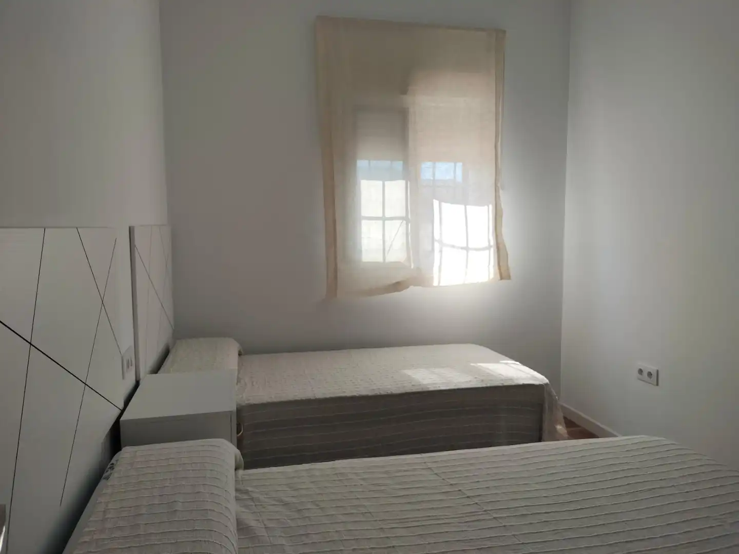 Chalet con piscina en venta en Las Lagunas - Campano, imagen 5