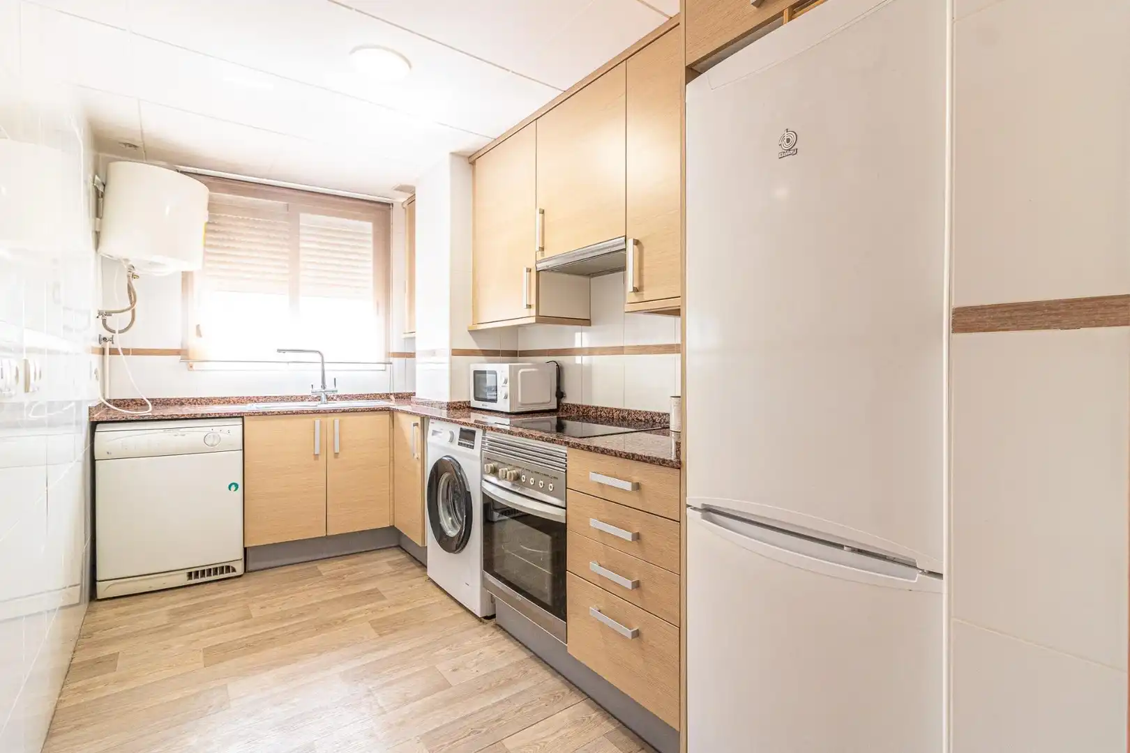 Cocina de Piso en venta en Carlet con Aire acondicionado, Calefacción y Parquet