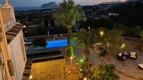 Vista exterior de Casa o xalet en venda en Benissa amb Calefacció, Jardí privat i Terrassa