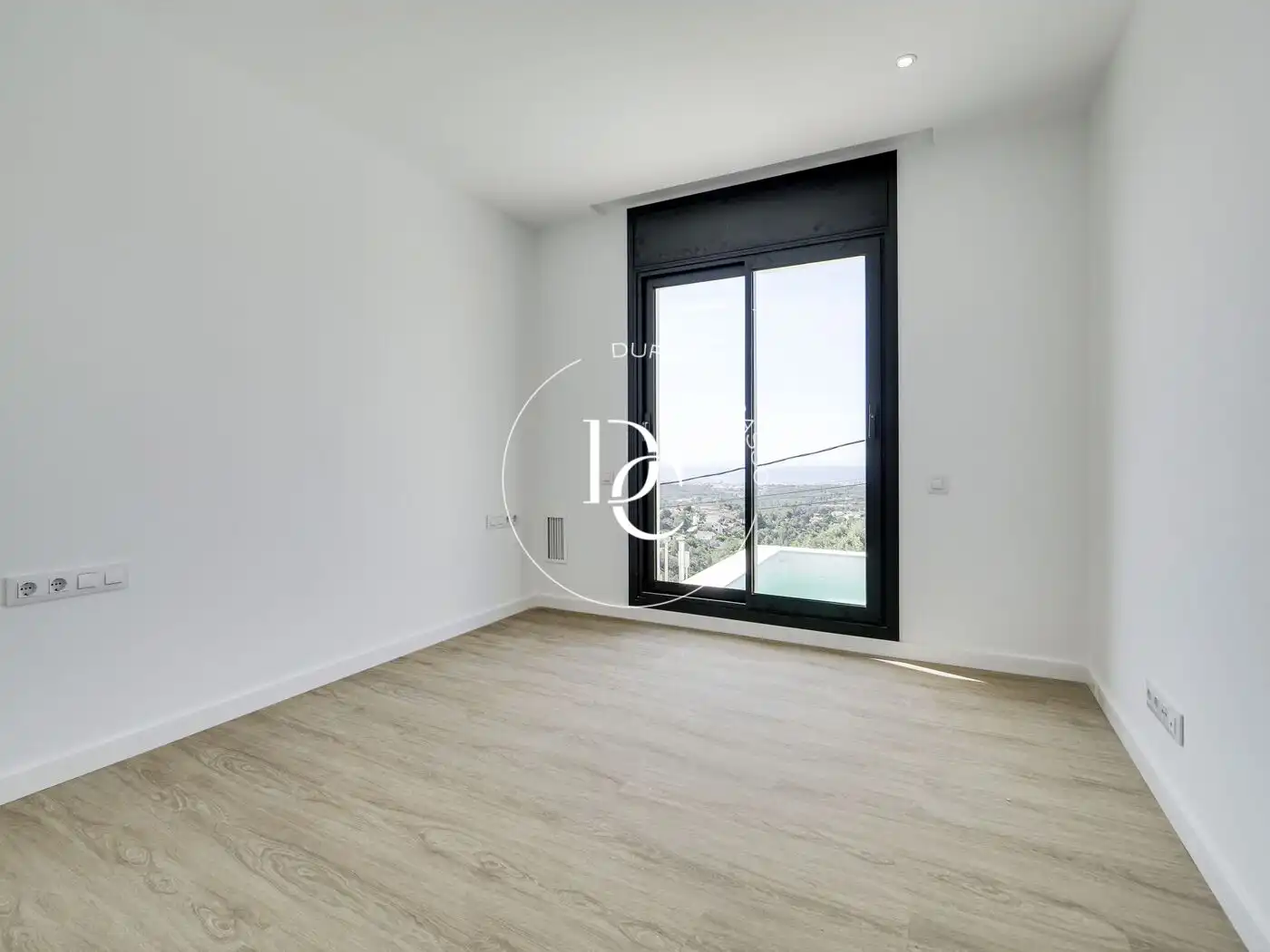 Casa con jardín en venta en Carrer Tulipa, imagen 9
